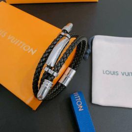 Picture of LV Bracelet _SKULVbracelet06cly10810776